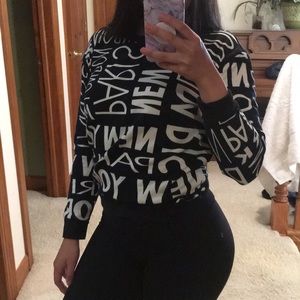 Forever 21 City Crew Neck